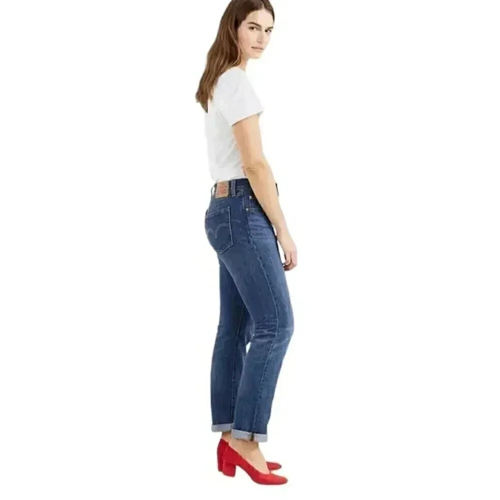 Levi's 501 Jeans Button Fly Relaxed Rolled Blue  Medium Wash Size 26